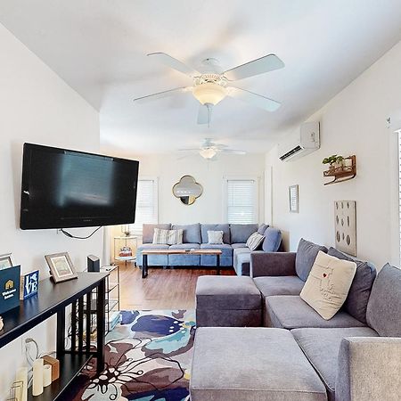 Oak Bluffs Cottage Екстериор снимка